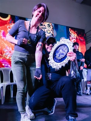SPARK-Atbalstītais mākslinieks @ Davis.quilumba iegūst otro vietu Quito Tatto...
