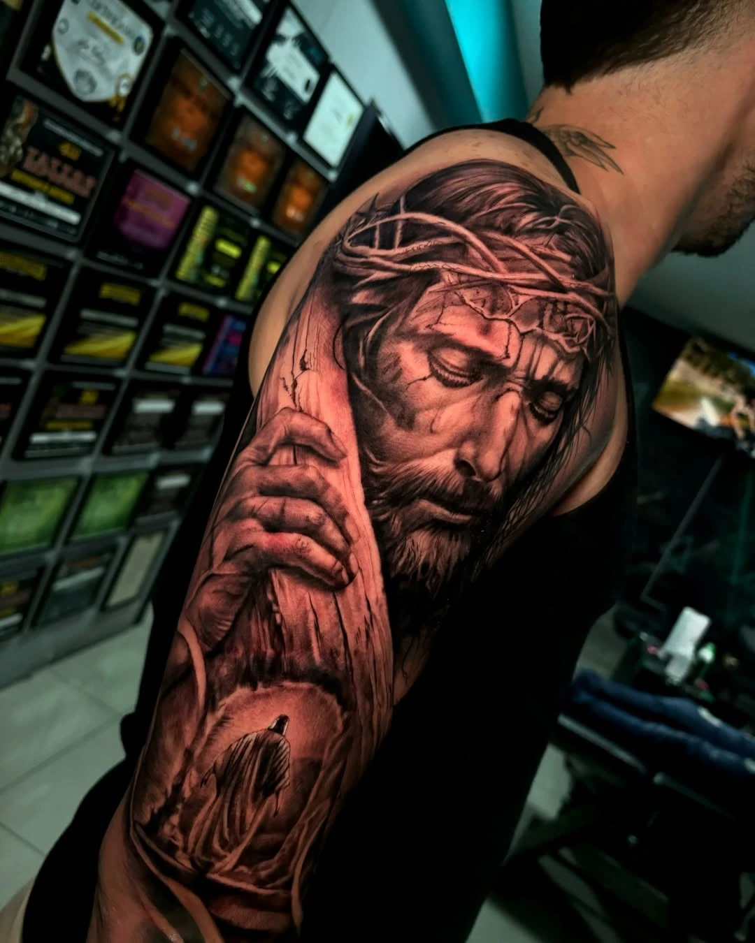 2025-5-1 luismartattoo SPQ 2025-5-1 luismartattoo SPQ